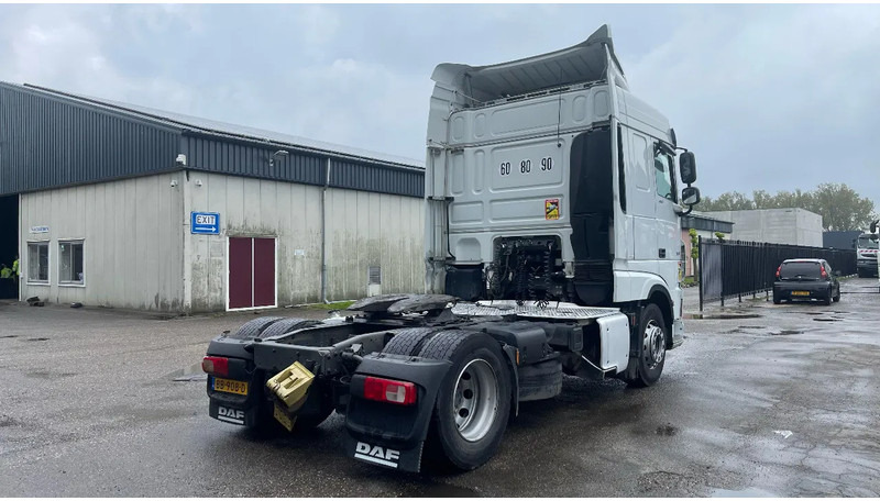 DAF XF 480 - Tractor head: gambar 5 DAF XF 480 - Tractor head: gambar 5