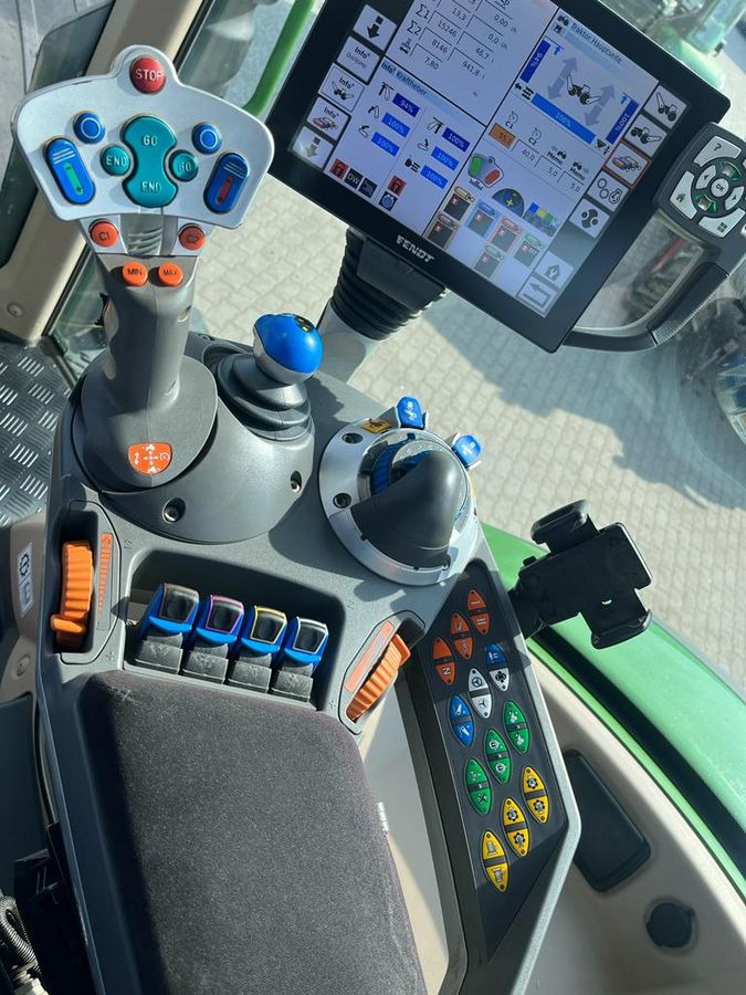 Fendt 724 Vario - Traktor: gambar 3 Fendt 724 Vario - Traktor: gambar 3