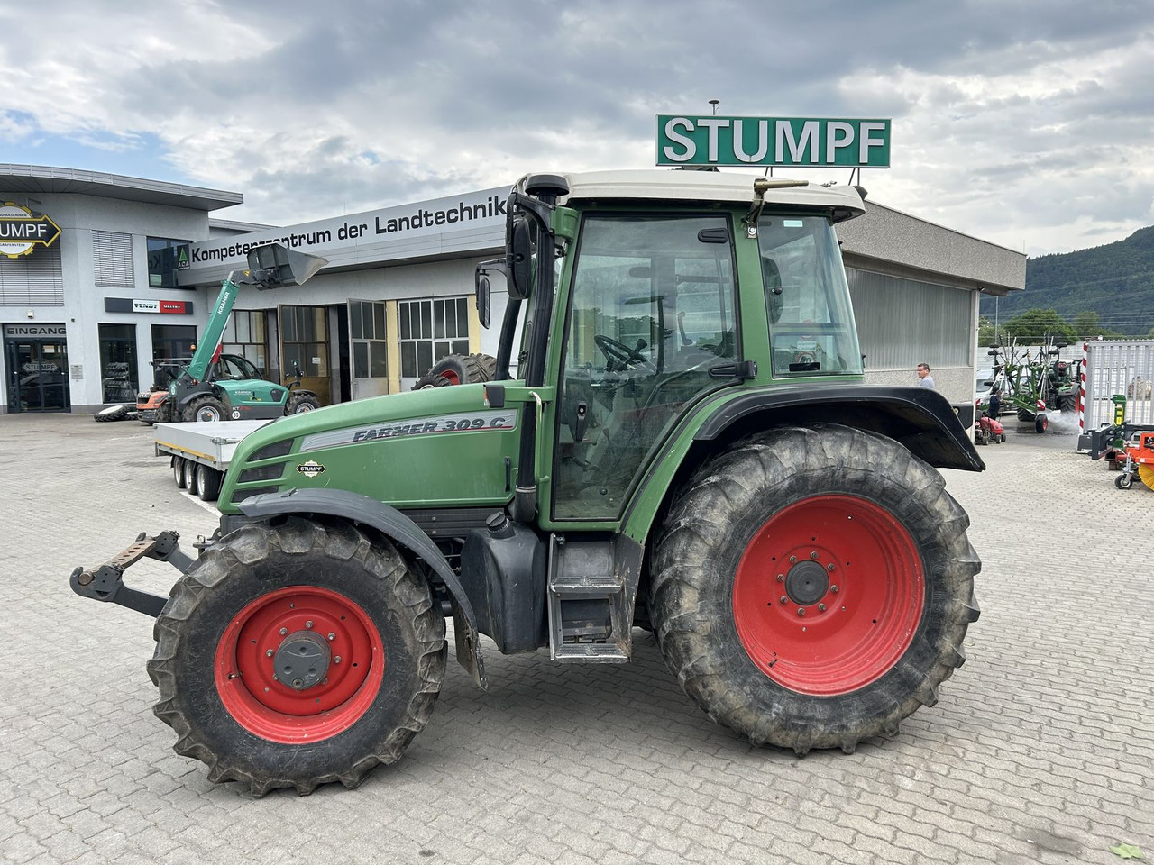 Fendt Farmer 309 CA - Traktor: gambar 5 Fendt Farmer 309 CA - Traktor: gambar 5