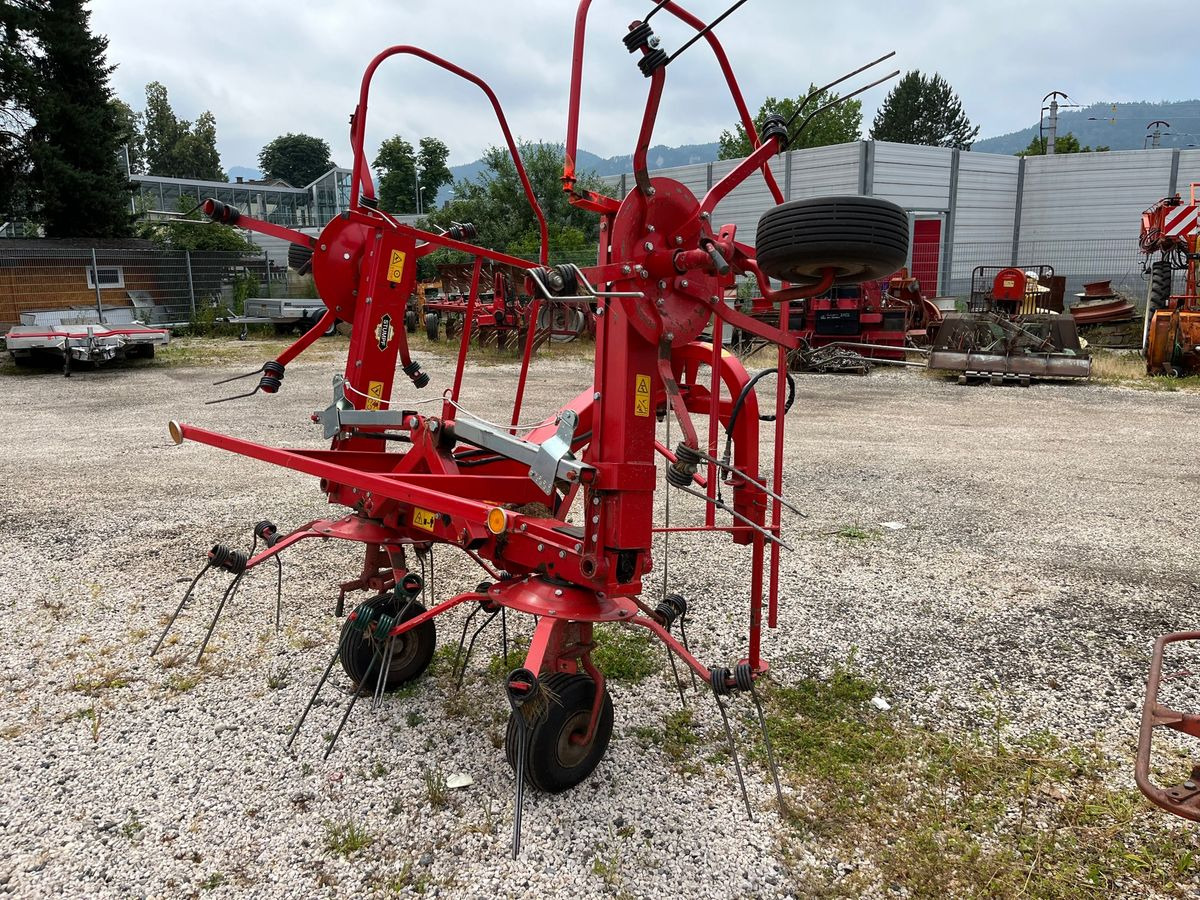 Galfre GS 400/4 - Tedder/ Menyapu: gambar 4 Galfre GS 400/4 - Tedder/ Menyapu: gambar 4