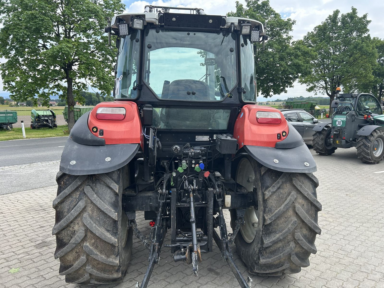 Steyr 4105 Kompakt ET Basis - Traktor: gambar 3 Steyr 4105 Kompakt ET Basis - Traktor: gambar 3
