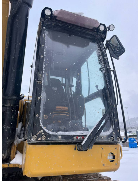 Ekskavator perayap Cat 374-07B: gambar 10