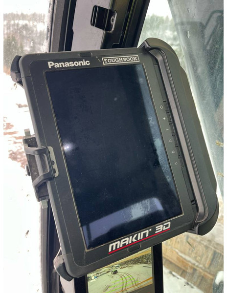 Ekskavator perayap Cat 374-07B: gambar 14