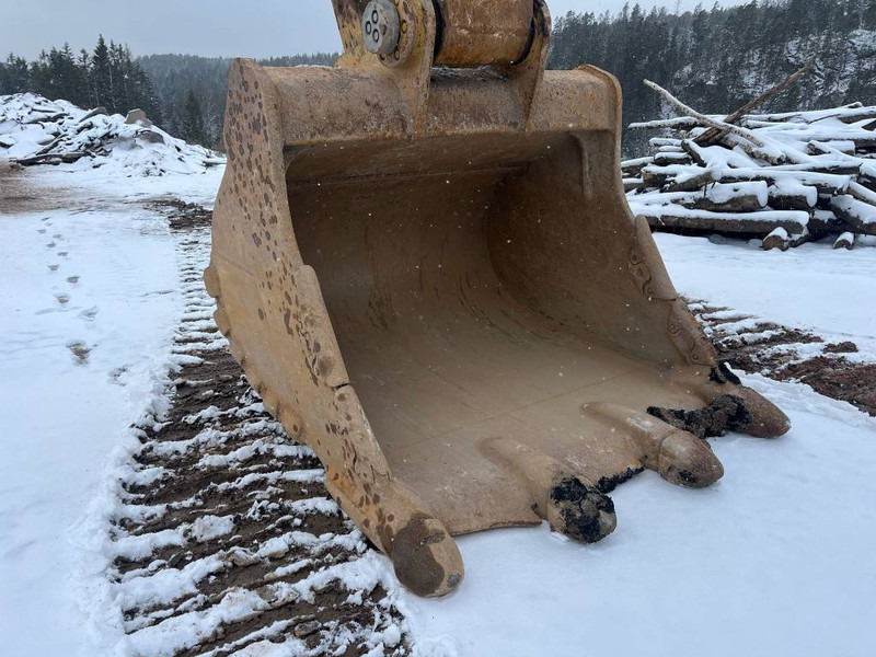 Ekskavator perayap Cat 374-07B: gambar 6