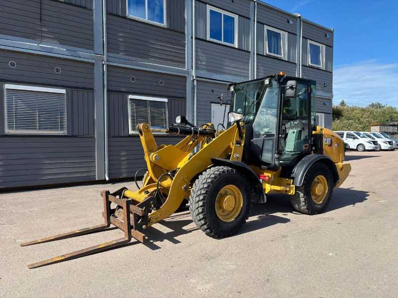 Cat 906 M - Wheel loader: gambar 1 Cat 906 M - Wheel loader: gambar 1