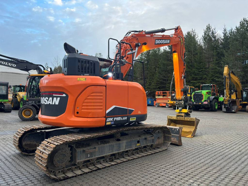Doosan DX 140 LCR-7 - Ekskavator perayap: gambar 4 Doosan DX 140 LCR-7 - Ekskavator perayap: gambar 4