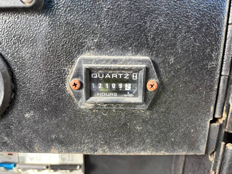 Doosan G 60 - Genset: gambar 5 Doosan G 60 - Genset: gambar 5