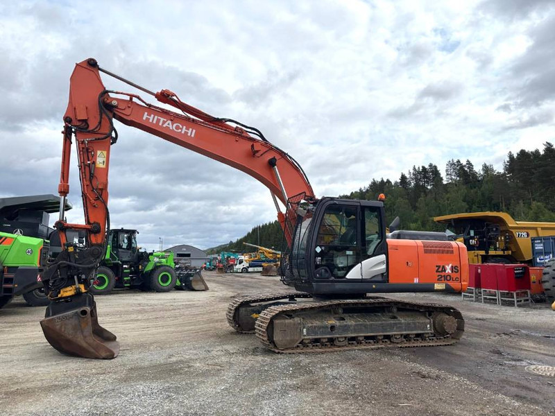 Hitachi ZX 210 LC-5 B - Ekskavator perayap: gambar 1 Hitachi ZX 210 LC-5 B - Ekskavator perayap: gambar 1