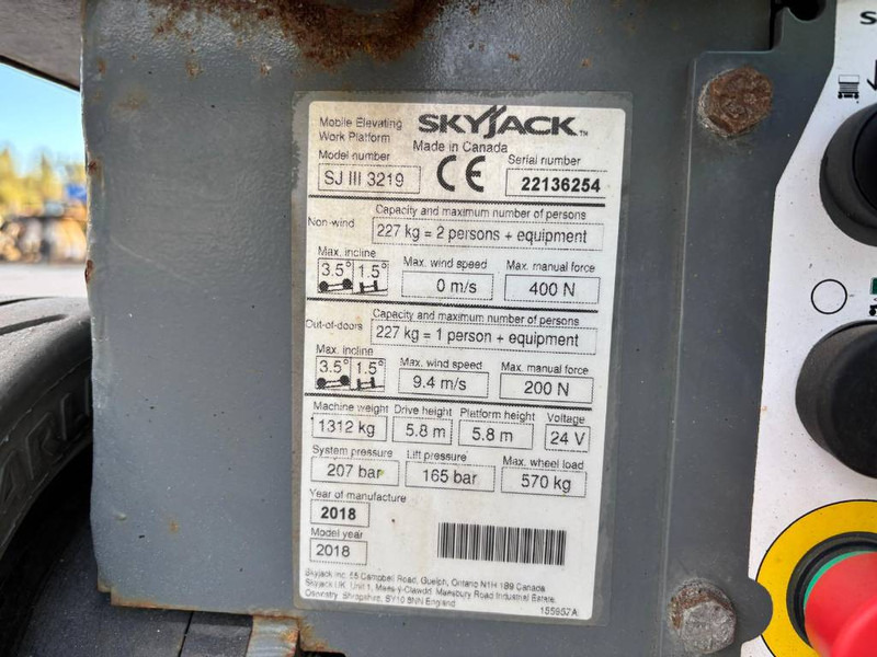 Skyjack SJ III 3219 - Scissor lifts: gambar 5 Skyjack SJ III 3219 - Scissor lifts: gambar 5