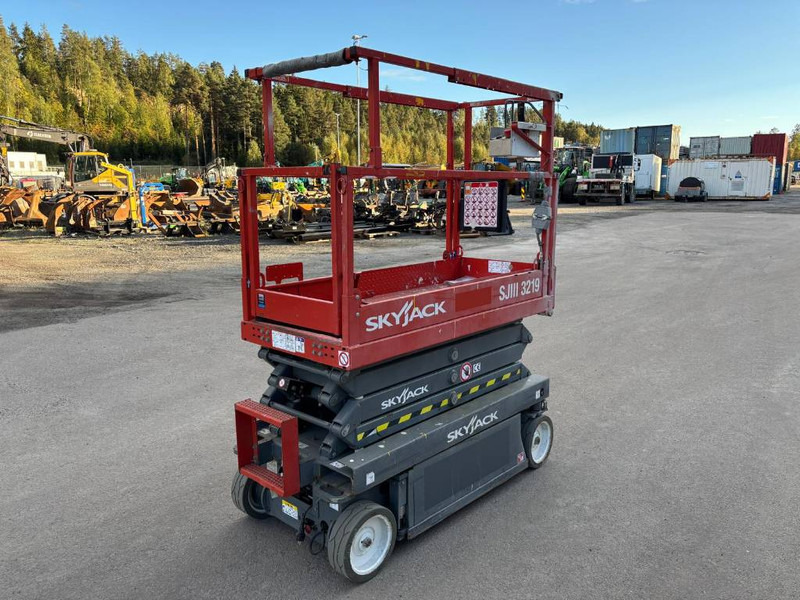 Skyjack SJ III 3219 - Scissor lifts: gambar 4 Skyjack SJ III 3219 - Scissor lifts: gambar 4