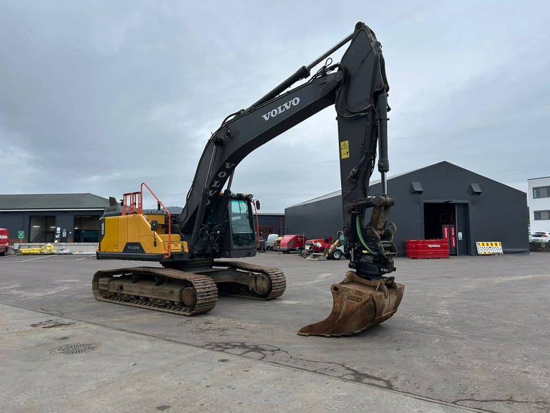 Volvo EC 300 EL - Ekskavator perayap: gambar 4 Volvo EC 300 EL - Ekskavator perayap: gambar 4