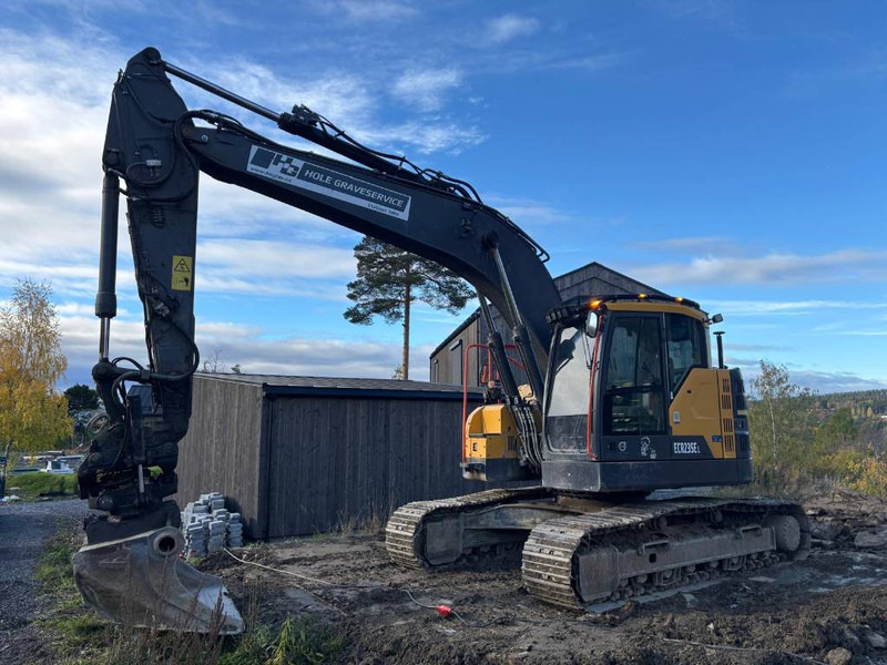 Volvo ECR 235 EL - Ekskavator perayap: gambar 1 Volvo ECR 235 EL - Ekskavator perayap: gambar 1