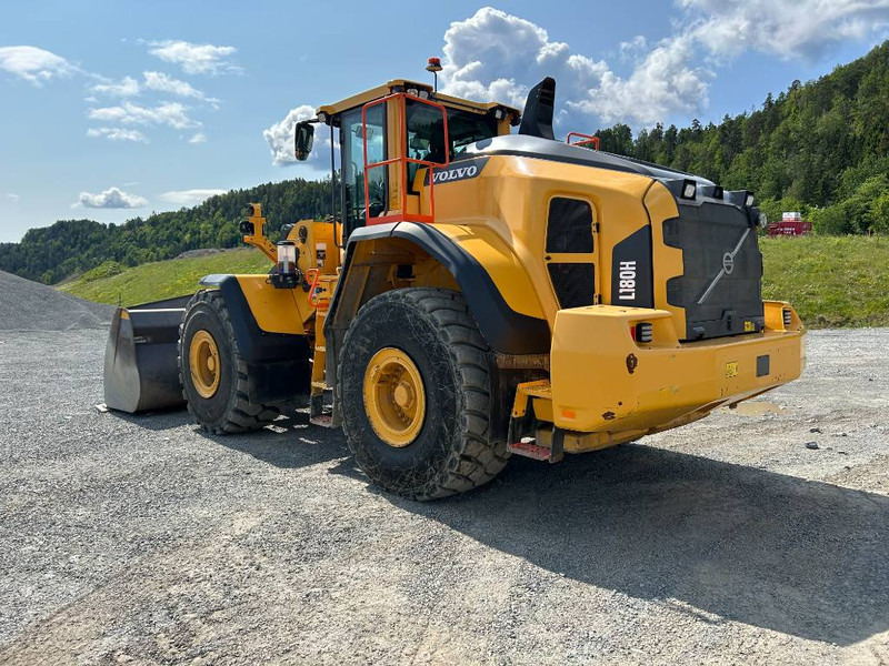 Volvo L 180 H - Wheel loader: gambar 2 Volvo L 180 H - Wheel loader: gambar 2