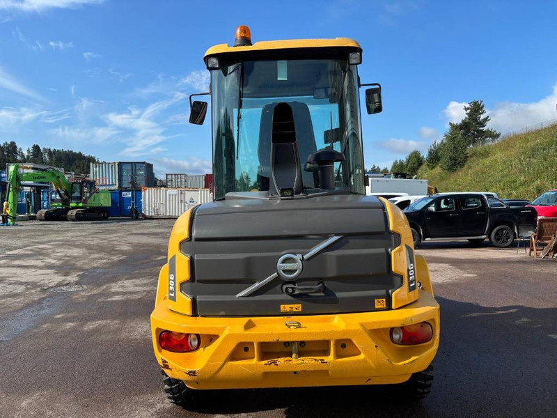 Wheel loader Volvo L 30 GS: gambar 15