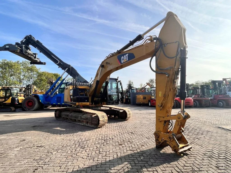 Caterpillar 324EL - Ekskavator perayap: gambar 3 Caterpillar 324EL - Ekskavator perayap: gambar 3