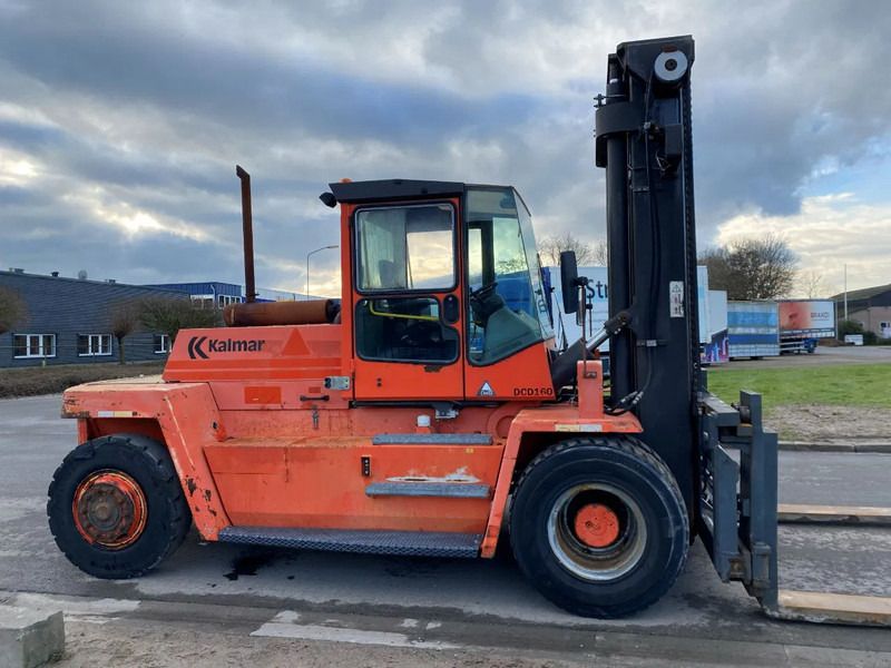 Kalmar DCD160-6 - Forklift diesel: gambar 1 Kalmar DCD160-6 - Forklift diesel: gambar 1