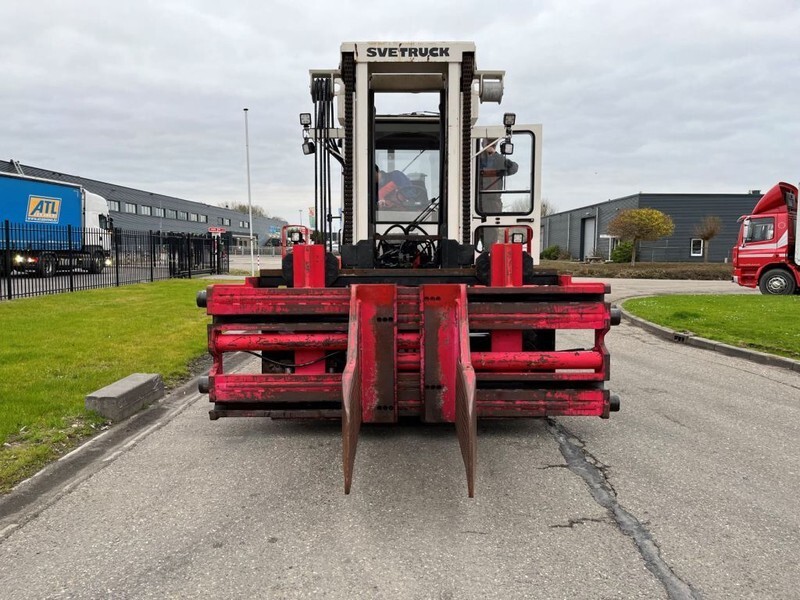 Bolzoni PULP BALE CLAMP P-1000-LS - Lampiran: gambar 2 Bolzoni PULP BALE CLAMP P-1000-LS - Lampiran: gambar 2