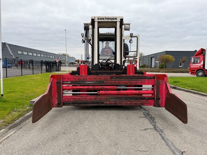 Bolzoni PULP BALE CLAMP P-1000-LS - Lampiran: gambar 4 Bolzoni PULP BALE CLAMP P-1000-LS - Lampiran: gambar 4