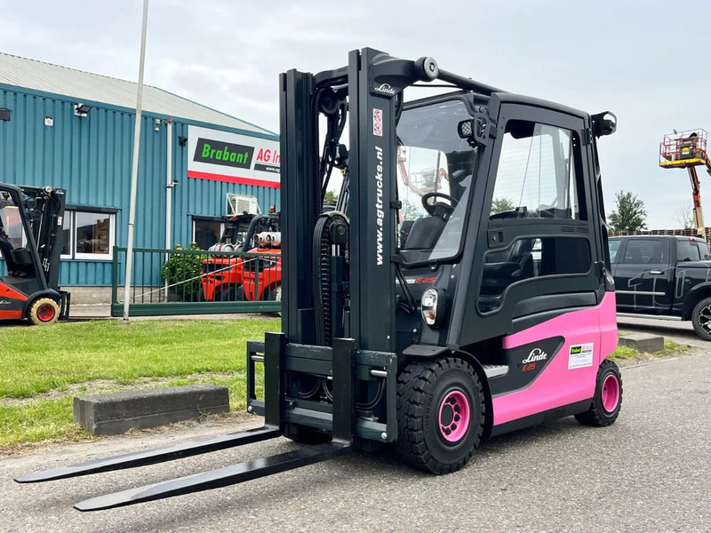 Linde E25L-01 - Forklift listrik: gambar 4 Linde E25L-01 - Forklift listrik: gambar 4