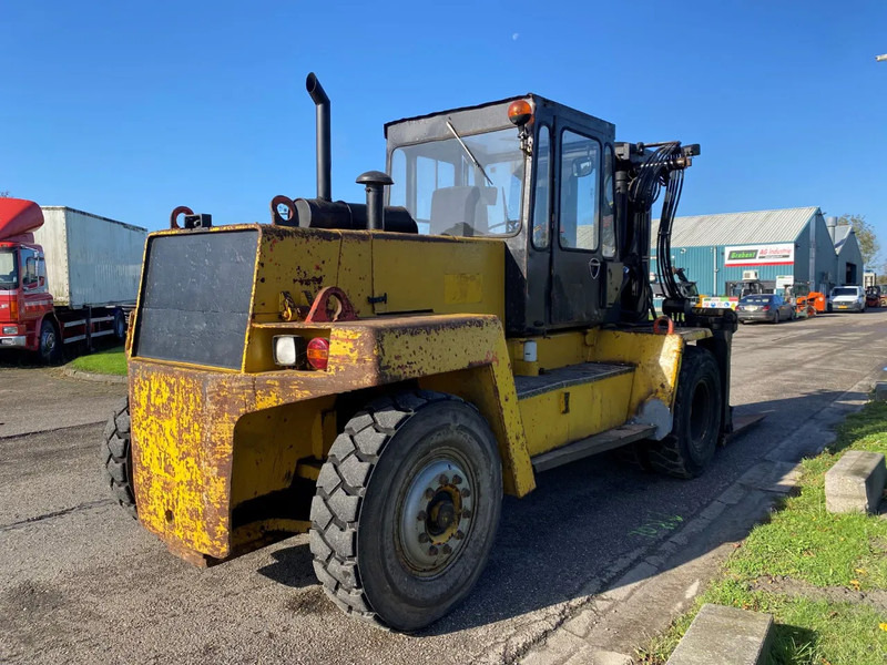 Svetruck 18 60 33 TRIPLEX MAST - Forklift diesel: gambar 5 Svetruck 18 60 33 TRIPLEX MAST - Forklift diesel: gambar 5