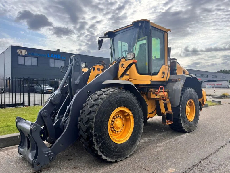 Volvo L90H - Wheel loader: gambar 3 Volvo L90H - Wheel loader: gambar 3