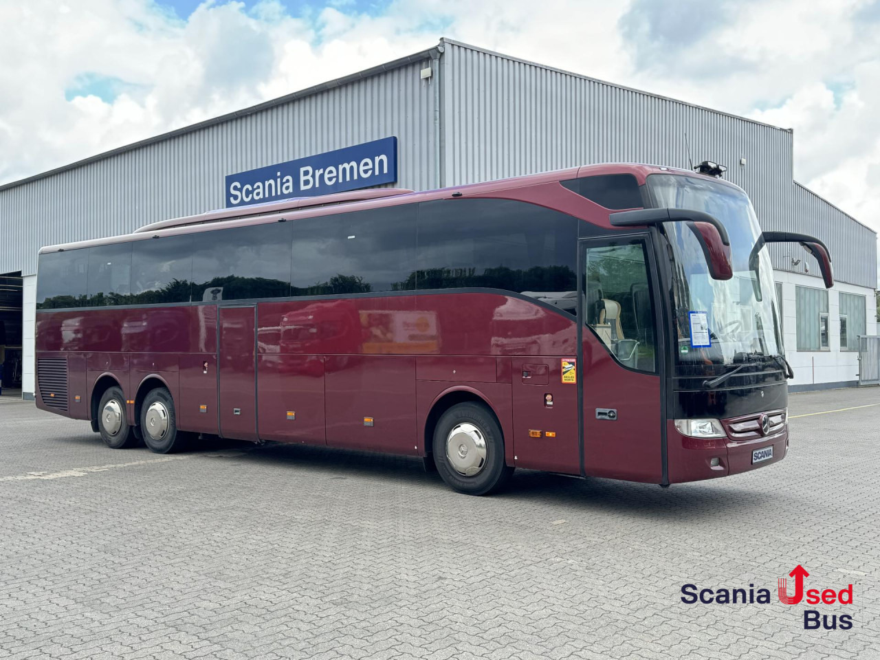 MERCEDES-BENZ Tourismo O 350 RHD-M 12.96m Luxline - Bus pariwisata: gambar 1 MERCEDES-BENZ Tourismo O 350 RHD-M 12.96m Luxline - Bus pariwisata: gambar 1