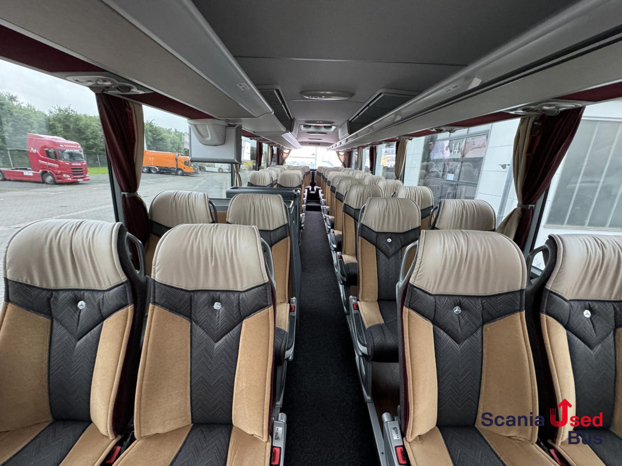 MERCEDES-BENZ Tourismo O 350 RHD-M 12.96m Luxline - Bus pariwisata: gambar 3 MERCEDES-BENZ Tourismo O 350 RHD-M 12.96m Luxline - Bus pariwisata: gambar 3