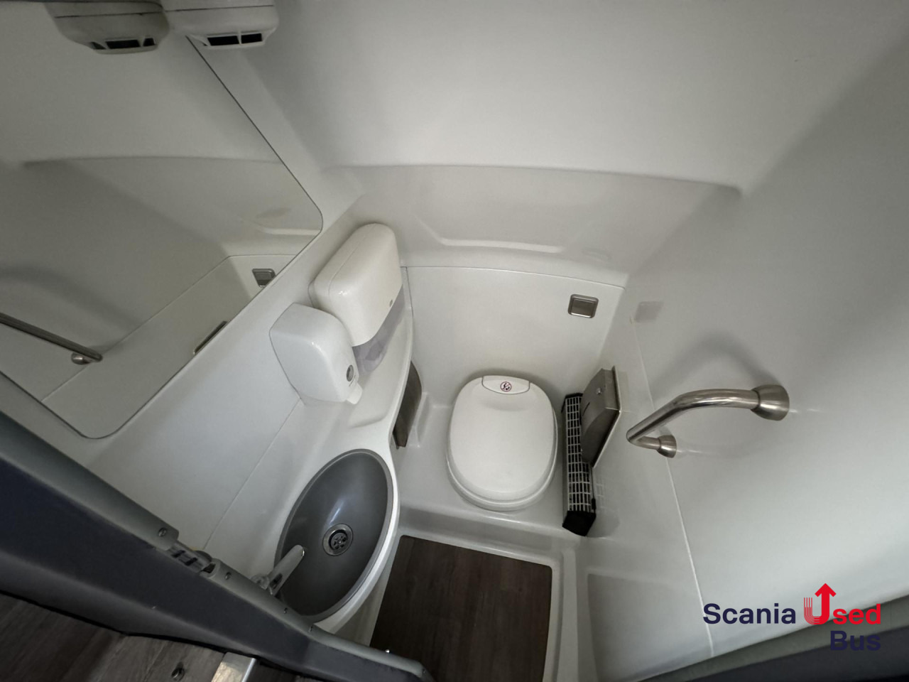 SCANIA Irizar I6S HDH 13.2m - 55+1+1 - Bus pariwisata: gambar 4 SCANIA Irizar I6S HDH 13.2m - 55+1+1 - Bus pariwisata: gambar 4