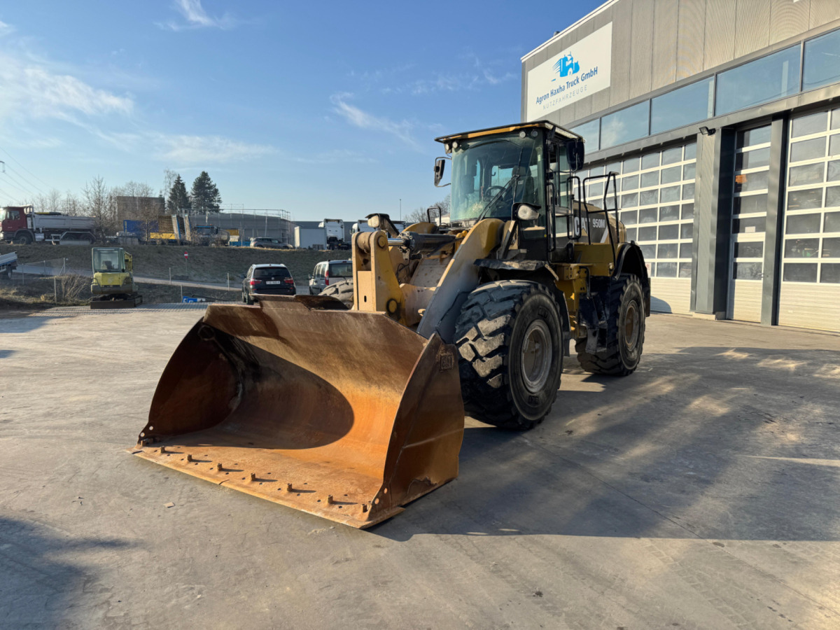 CATERPILLAR 950M - Wheel loader: gambar 1 CATERPILLAR 950M - Wheel loader: gambar 1