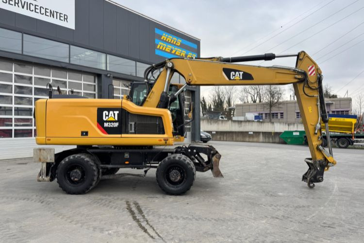 CATERPILLAR | M320F Oilquick - Ekskavator roda: gambar 3 CATERPILLAR | M320F Oilquick - Ekskavator roda: gambar 3