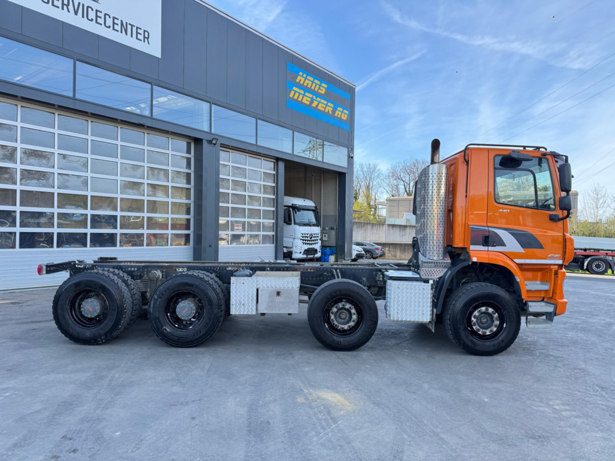 DAF CF440 8x4 Fahrgestell - Truk sasis: gambar 4 DAF CF440 8x4 Fahrgestell - Truk sasis: gambar 4
