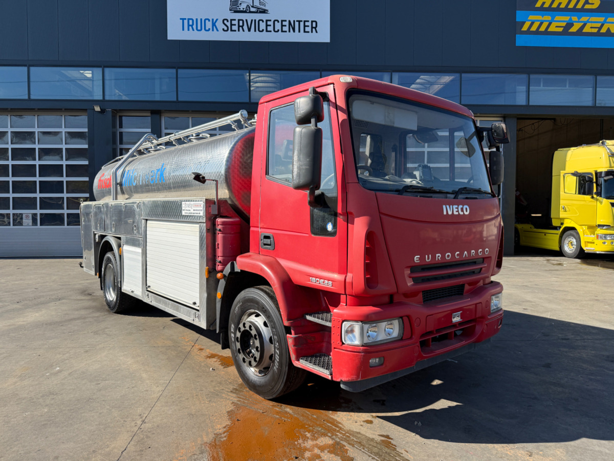 IVECO 180E28 4x2 Milchtank - Truk tangki: gambar 3 IVECO 180E28 4x2 Milchtank - Truk tangki: gambar 3