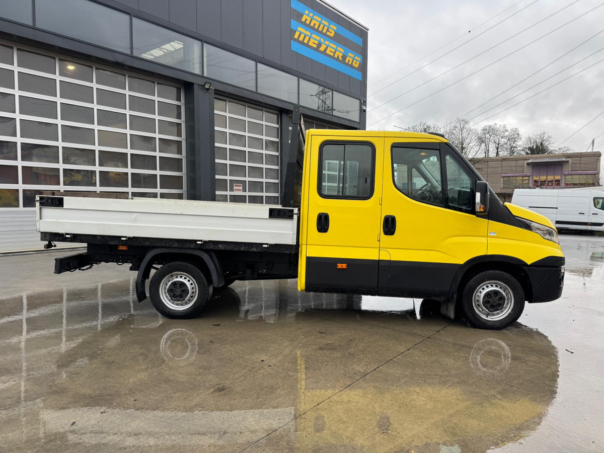 IVECO 35S13 Daily - Van flatbed, Van kombi: gambar 3 IVECO 35S13 Daily - Van flatbed, Van kombi: gambar 3