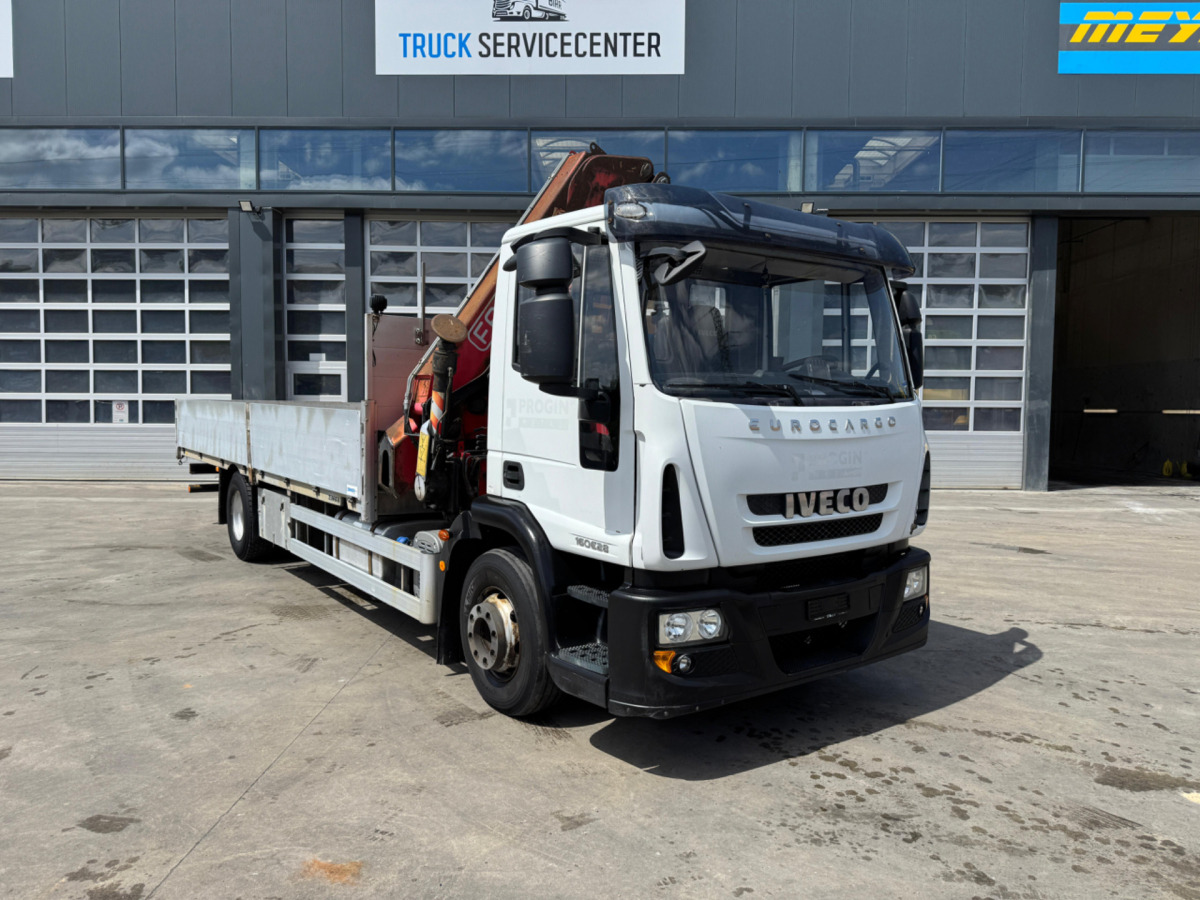 IVECO Eurocargo 160E28 Fassi 135-4 - Truk derek: gambar 3 IVECO Eurocargo 160E28 Fassi 135-4 - Truk derek: gambar 3