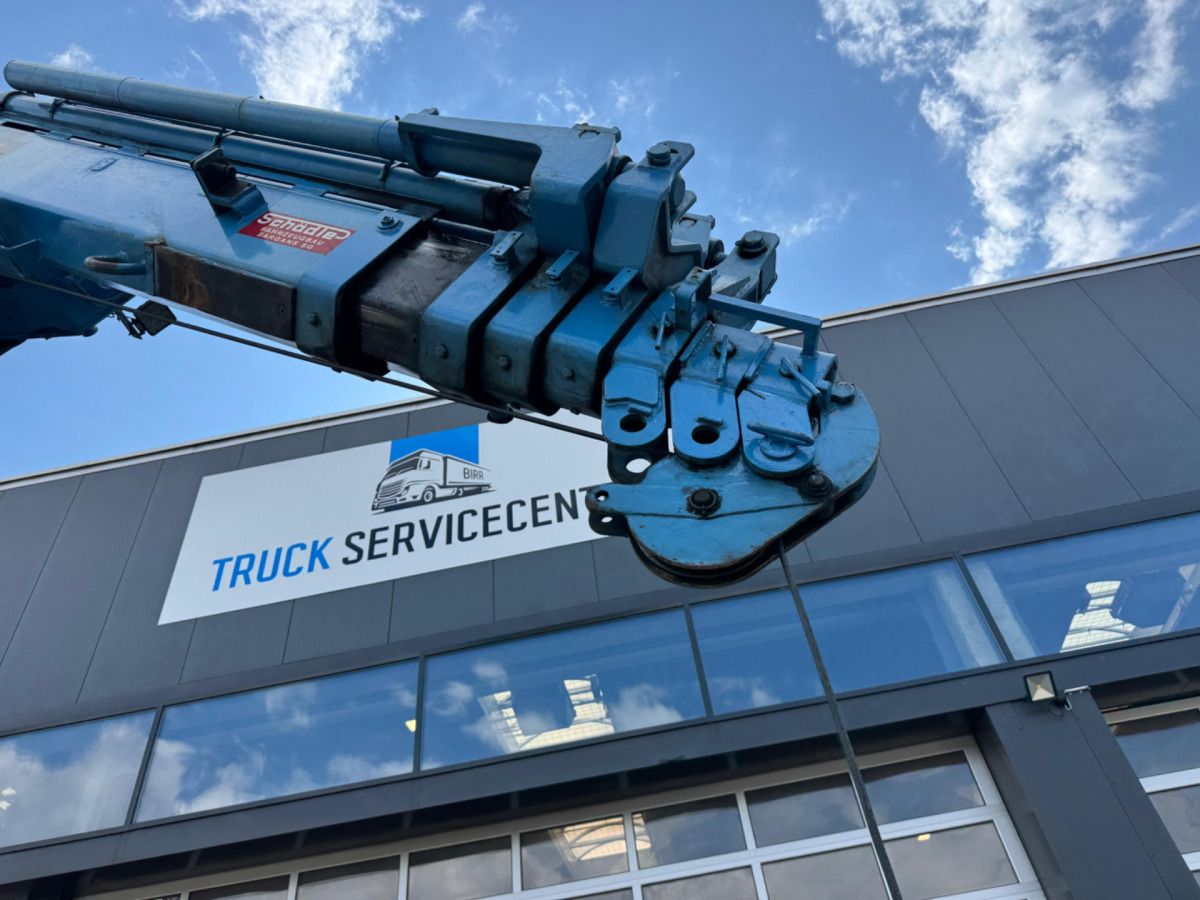 Truk derek MAN TGA 26.440 MKG 230.6: gambar 10 Truk derek MAN TGA 26.440 MKG 230.6: gambar 10