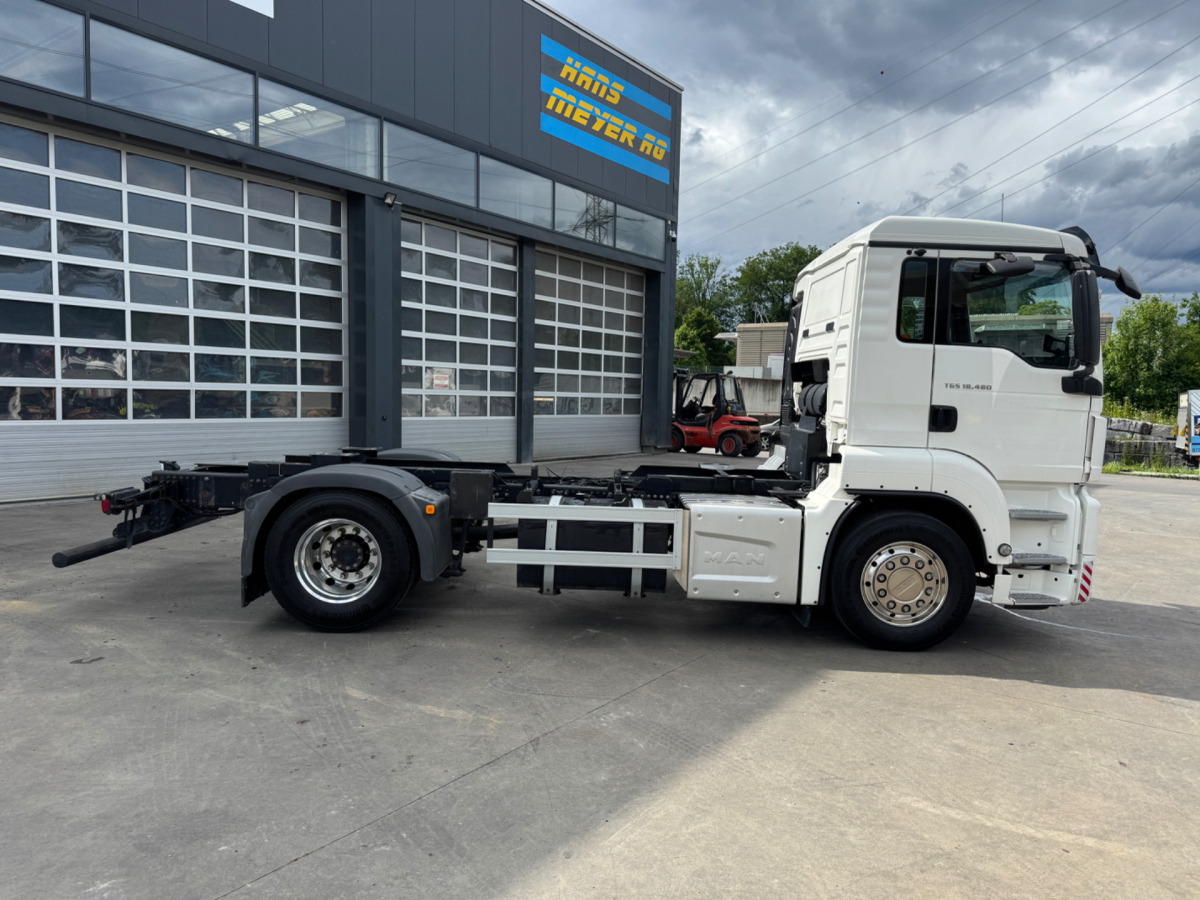 MAN TGS 18.480 - Truk sasis: gambar 4 MAN TGS 18.480 - Truk sasis: gambar 4