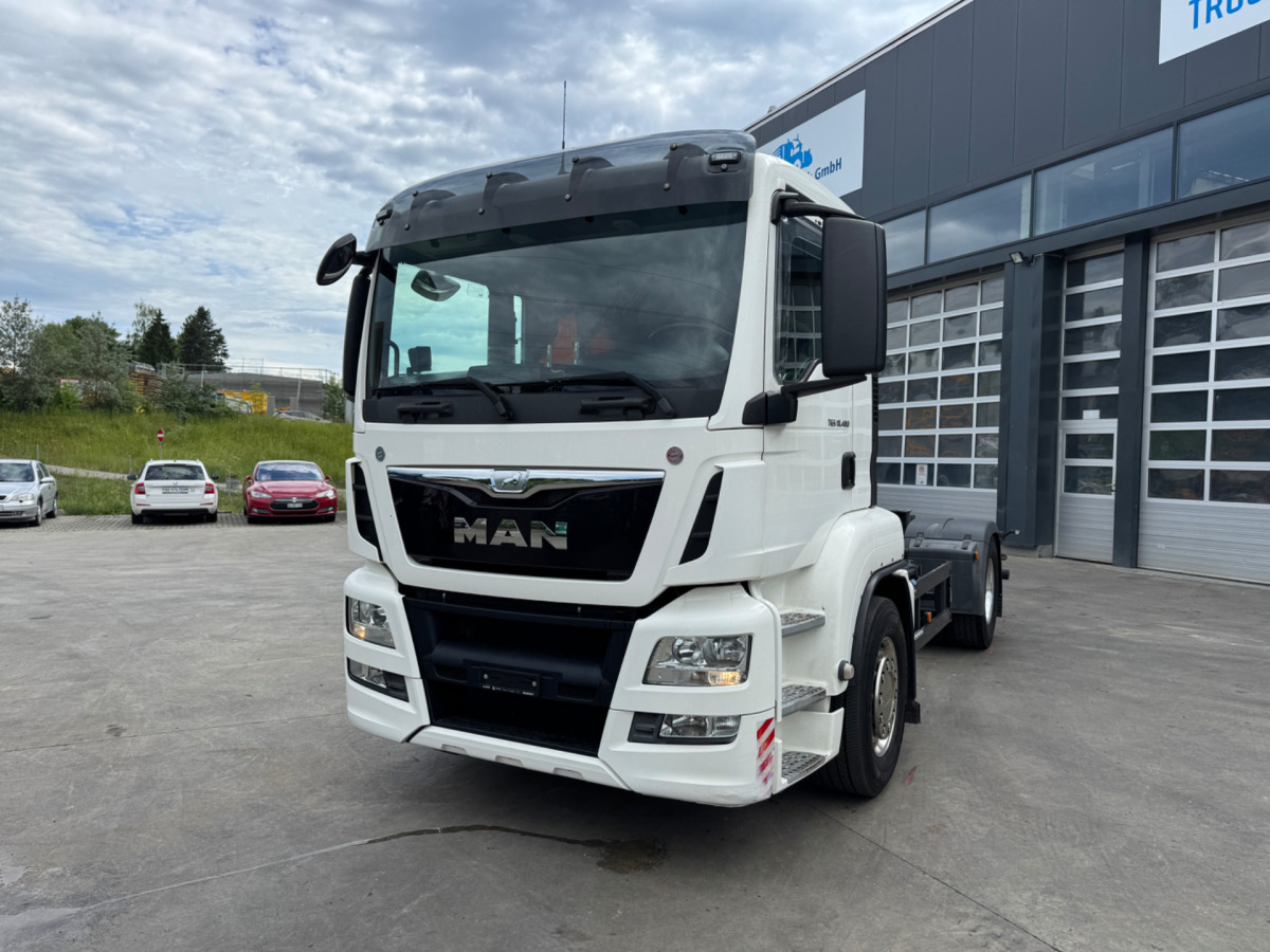 MAN TGS 18.480 - Truk sasis: gambar 1 MAN TGS 18.480 - Truk sasis: gambar 1