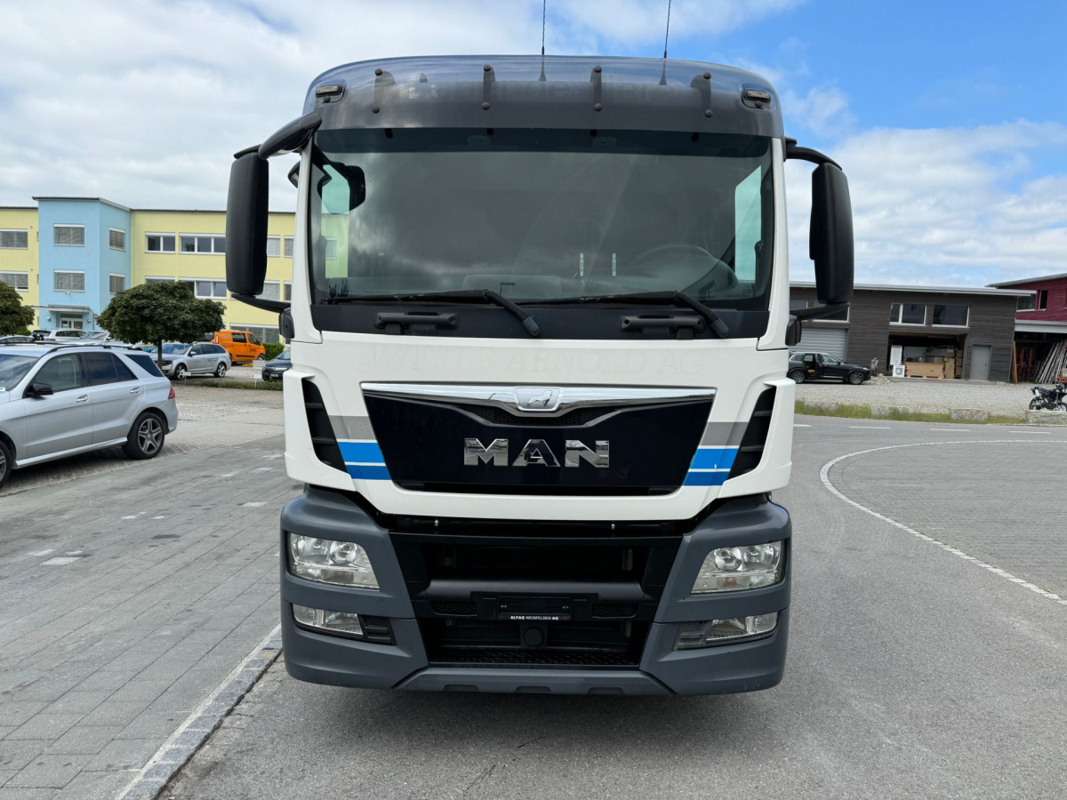 MAN TGS 26.440 6x2 Chassis - Truk sasis: gambar 2 MAN TGS 26.440 6x2 Chassis - Truk sasis: gambar 2