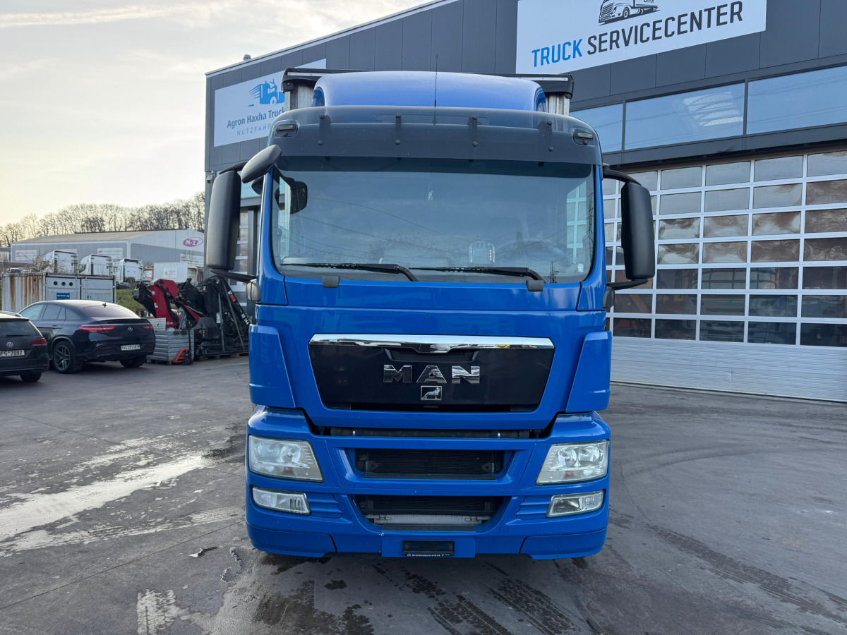 MAN TGS 26.440 6x2 LBW - Truk dengan terpal samping: gambar 2 MAN TGS 26.440 6x2 LBW - Truk dengan terpal samping: gambar 2