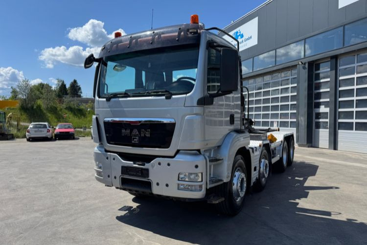 MAN TGS 35.440 8x4 Hiab 26T AHK - Hook lift: gambar 1 MAN TGS 35.440 8x4 Hiab 26T AHK - Hook lift: gambar 1