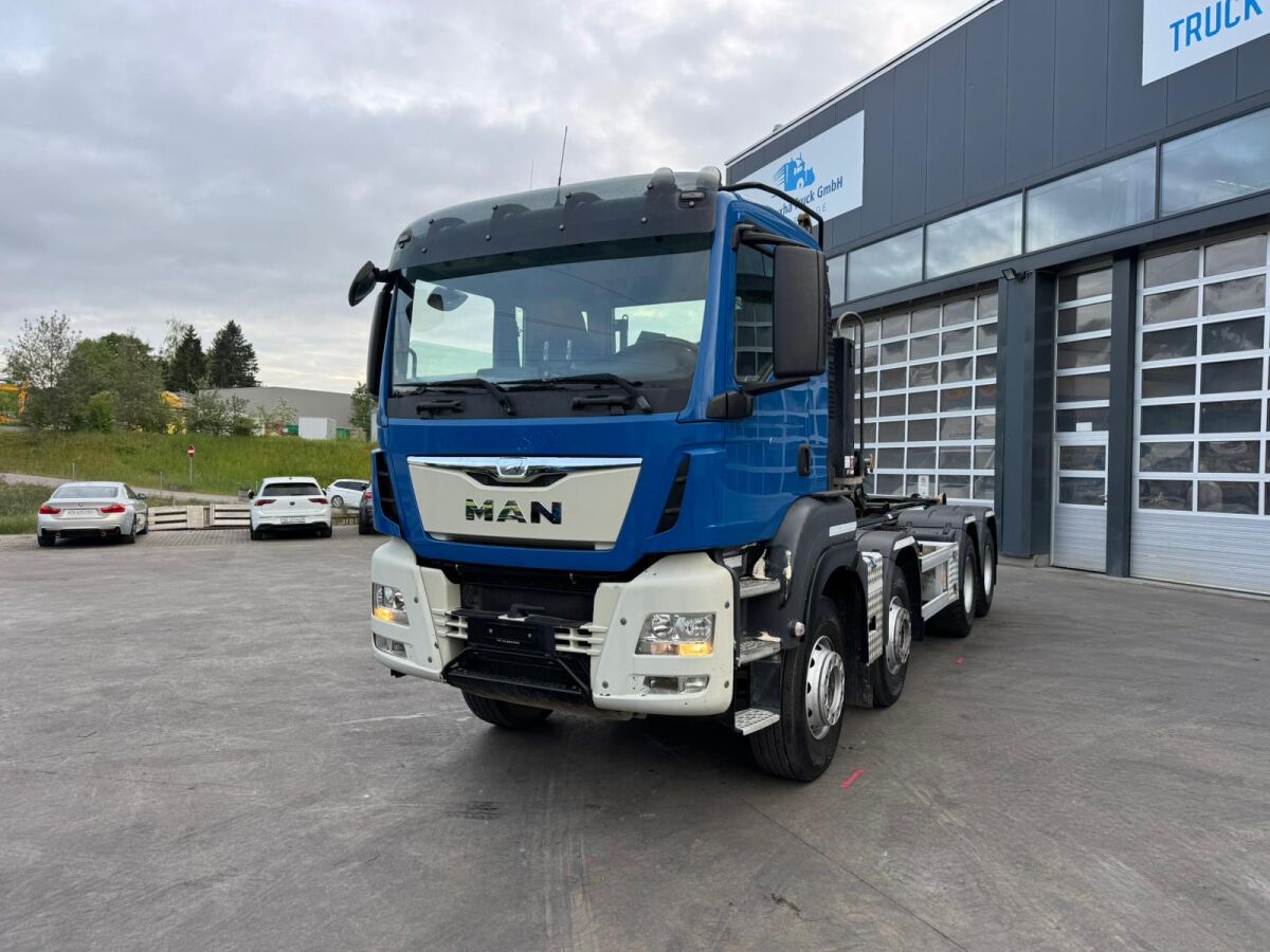 MAN TGS 35.480 8x4 Hiab 26T - Hook lift: gambar 1 MAN TGS 35.480 8x4 Hiab 26T - Hook lift: gambar 1