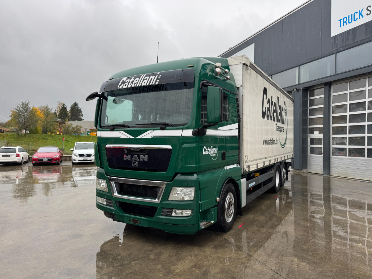 MAN TGX 26.480 6x2 - Truk dengan terpal samping: gambar 1 MAN TGX 26.480 6x2 - Truk dengan terpal samping: gambar 1
