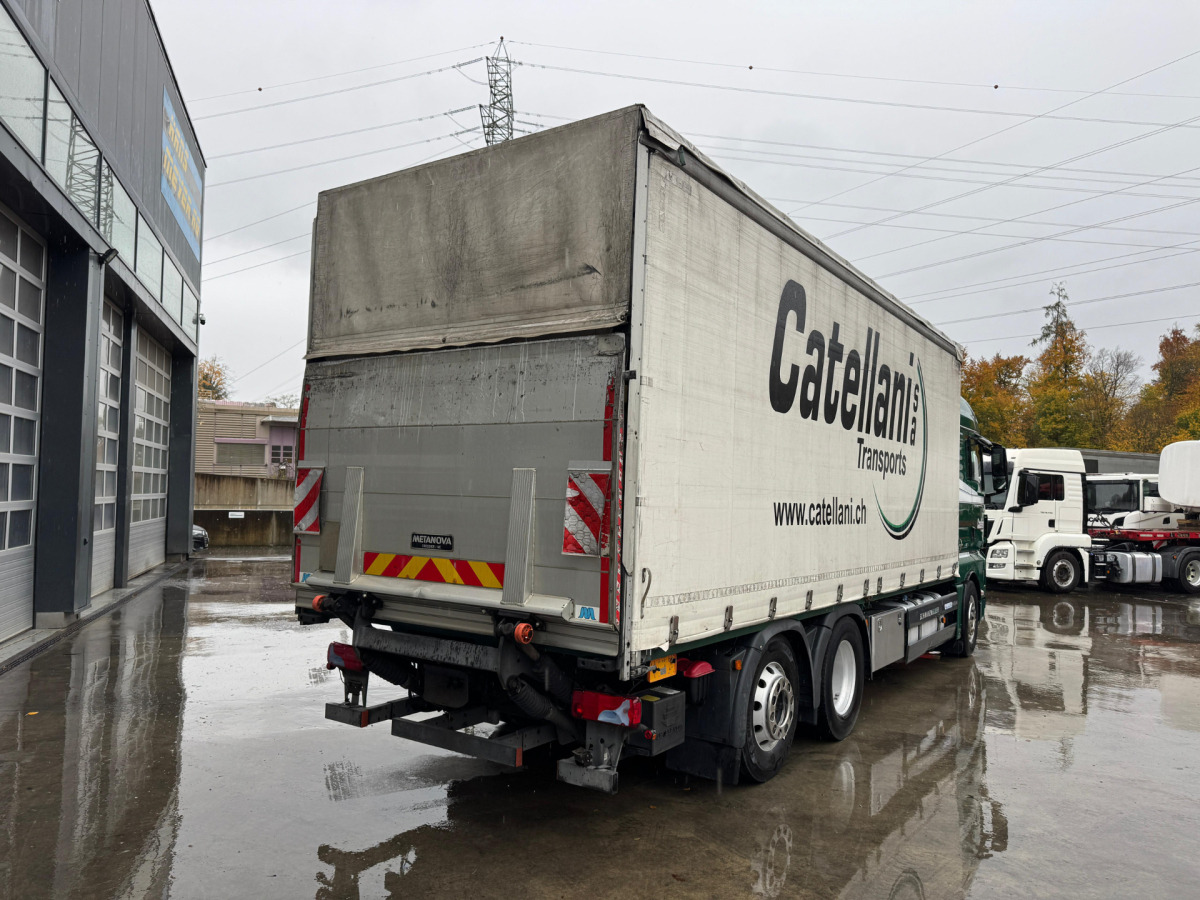 MAN TGX 26.480 6x2 - Truk dengan terpal samping: gambar 5 MAN TGX 26.480 6x2 - Truk dengan terpal samping: gambar 5