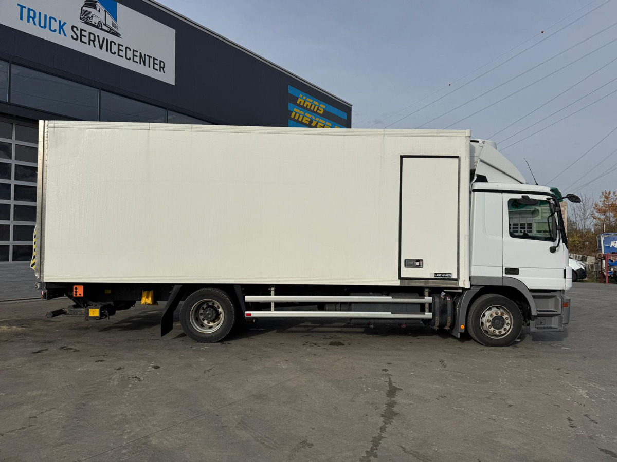 MERCEDES Actros 1832 4x2 Bi-Temp Carrier TK - Truk berpendingin: gambar 4 MERCEDES Actros 1832 4x2 Bi-Temp Carrier TK - Truk berpendingin: gambar 4