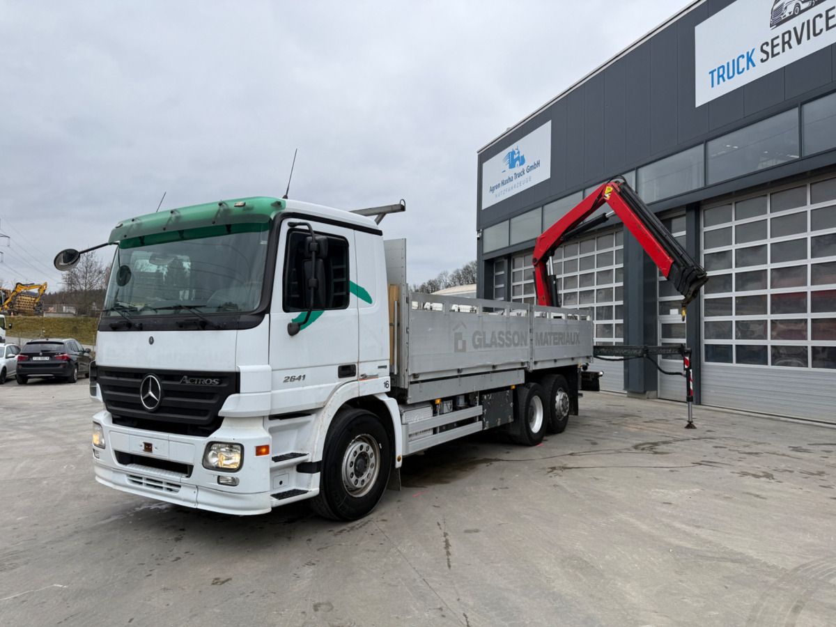 MERCEDES Actros 2641 6x4 Fassi 150-4 - Truk derek: gambar 1 MERCEDES Actros 2641 6x4 Fassi 150-4 - Truk derek: gambar 1