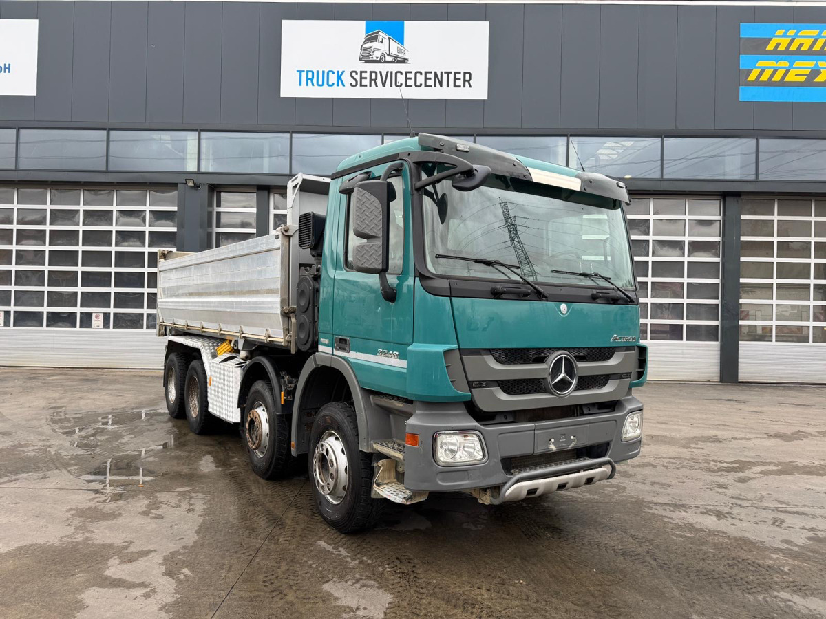 MERCEDES Actros 3248 8x4 3S Moser Bordmatik - Truk jungkit: gambar 4 MERCEDES Actros 3248 8x4 3S Moser Bordmatik - Truk jungkit: gambar 4