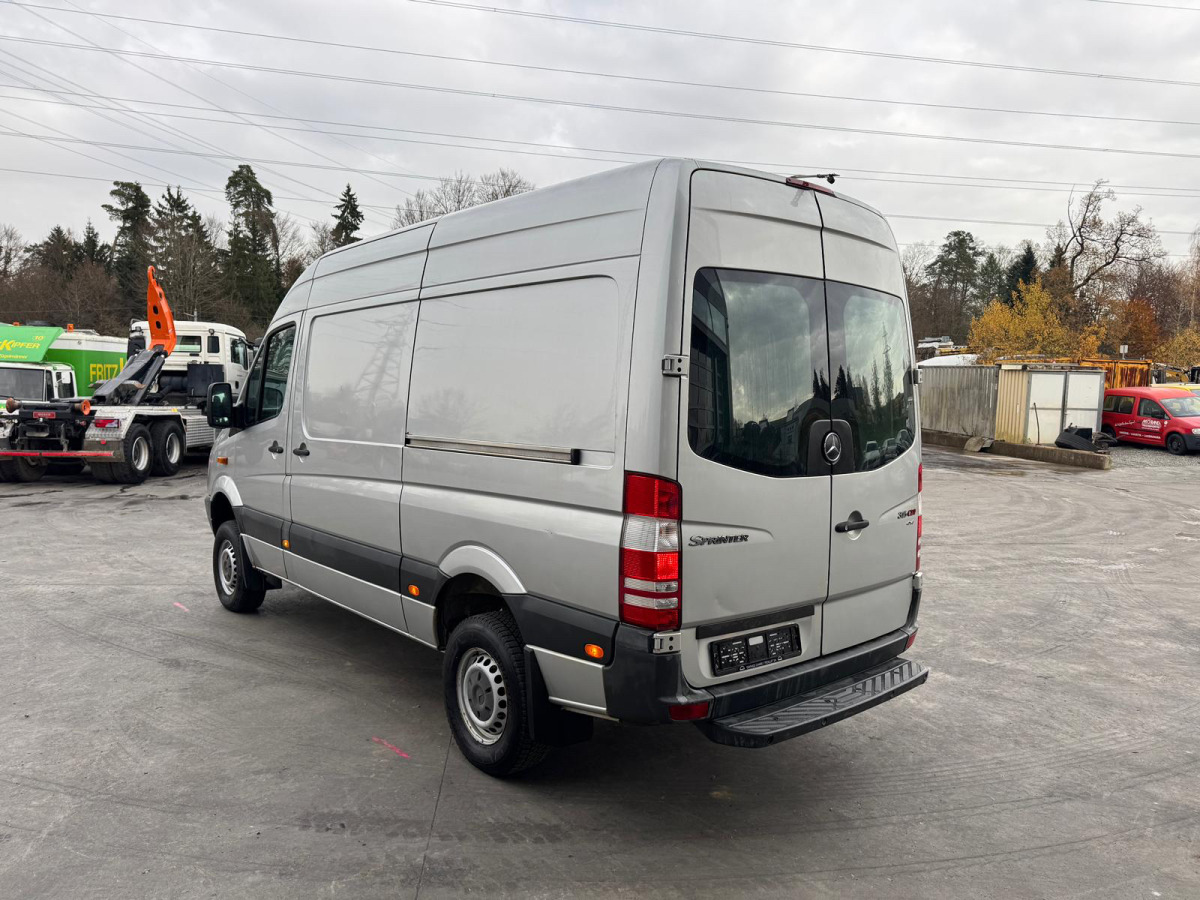 Van panel MERCEDES Sprinter 316CDI 4x4: gambar 6 Van panel MERCEDES Sprinter 316CDI 4x4: gambar 6