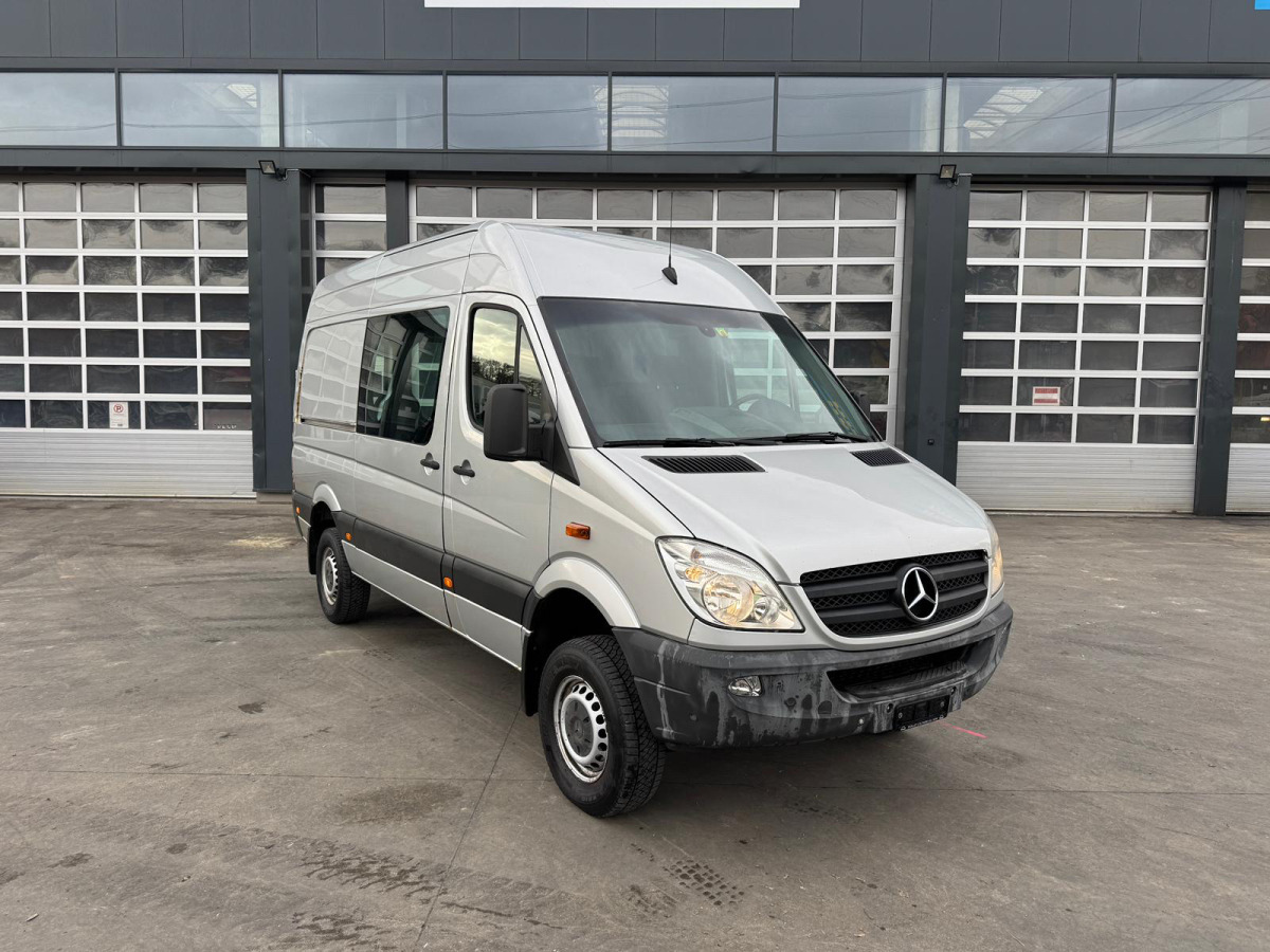 MERCEDES Sprinter 316CDI 4x4 - Van panel: gambar 2 MERCEDES Sprinter 316CDI 4x4 - Van panel: gambar 2