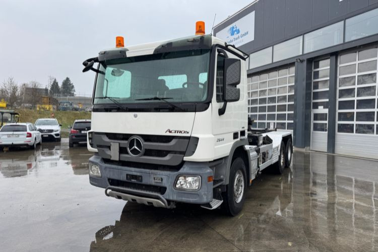 Mercedes-Benz Actros 2644 6x4 Hiab - Hook lift: gambar 1 Mercedes-Benz Actros 2644 6x4 Hiab - Hook lift: gambar 1