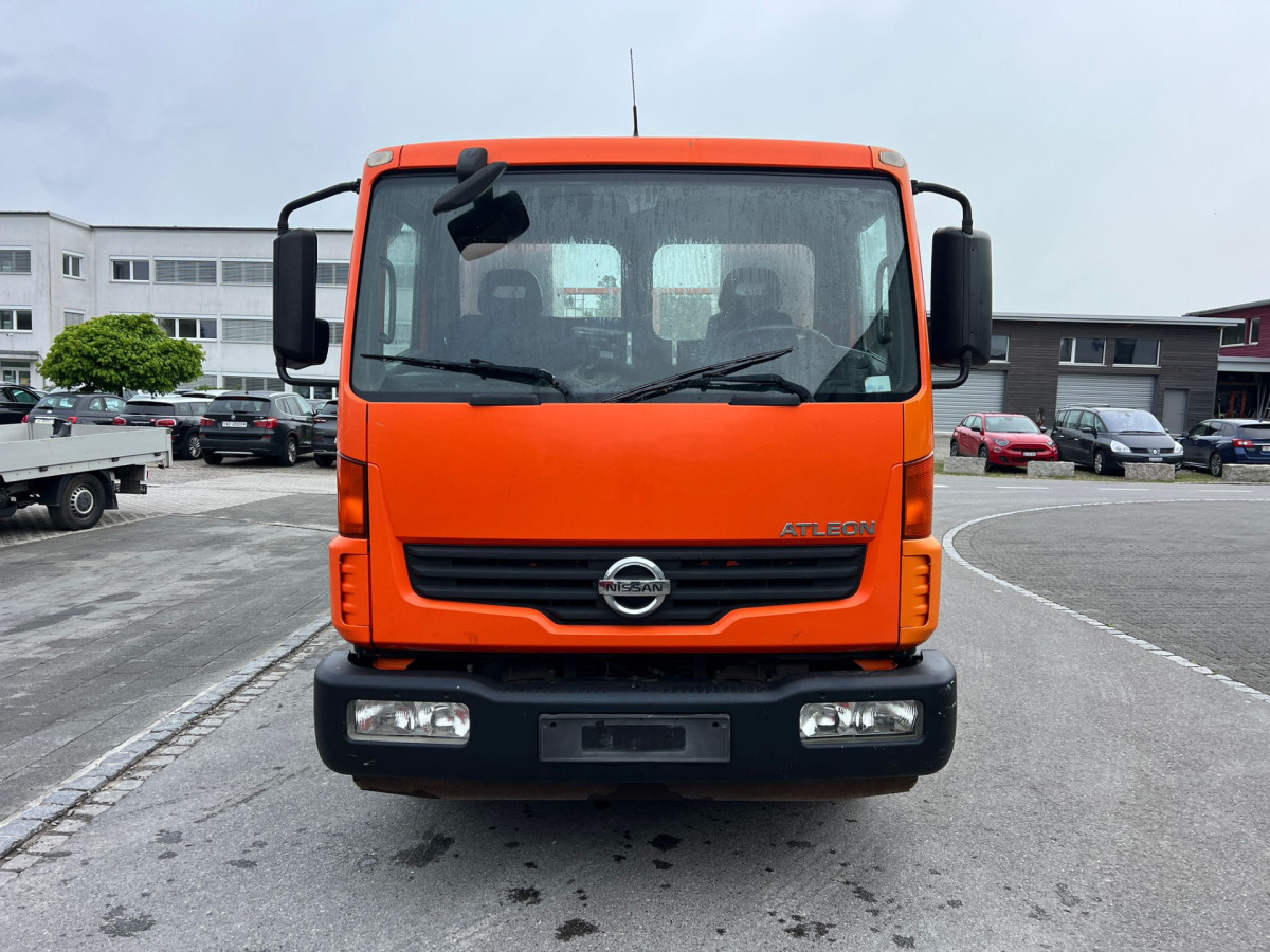 NISSAN Atleon 80.19 4x2 Hooklift - Hook lift: gambar 3 NISSAN Atleon 80.19 4x2 Hooklift - Hook lift: gambar 3